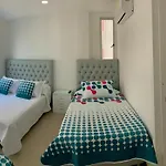 Apartamento Al-2 Frente A La Playa Con Aire Acondicionado Y Wifi