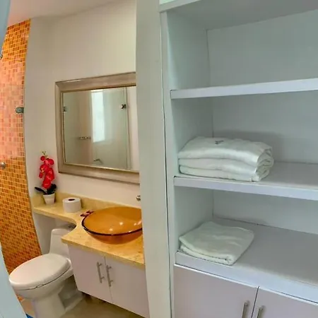 Apartamento Apartamento Al-2 Frente A La Playa Con Aire Acondicionado Y Wifi