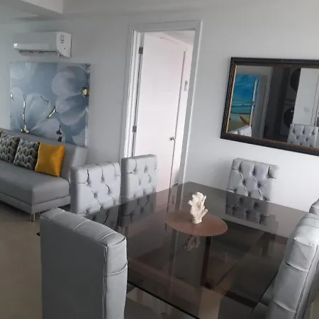 Apartamento Apartamento Al-2 Frente A La Playa Con Aire Acondicionado Y Wifi *