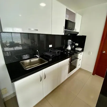 Apartamento Al-2 Frente A La Playa Con Aire Acondicionado Y Wifi Apartamento *