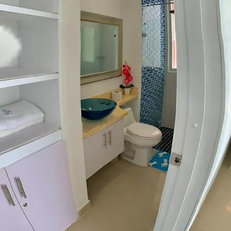 Apartamento Apartamento Al-2 Frente A La Playa Con Aire Acondicionado Y Wifi Cartagena